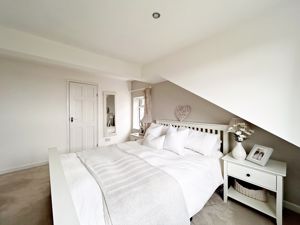 Master Bedroom- click for photo gallery